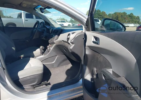 2013 Chevrolet Sonic Ls Auto z USA, uszkodzony, nr VIN 1G1JA5SHXD4131350